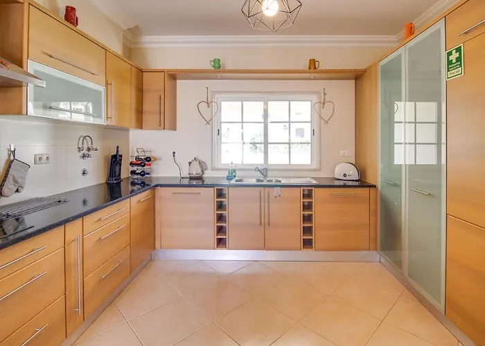 Villa Private Deluxe 3bd Pool Wi-fi Ac Bbq Albufeira